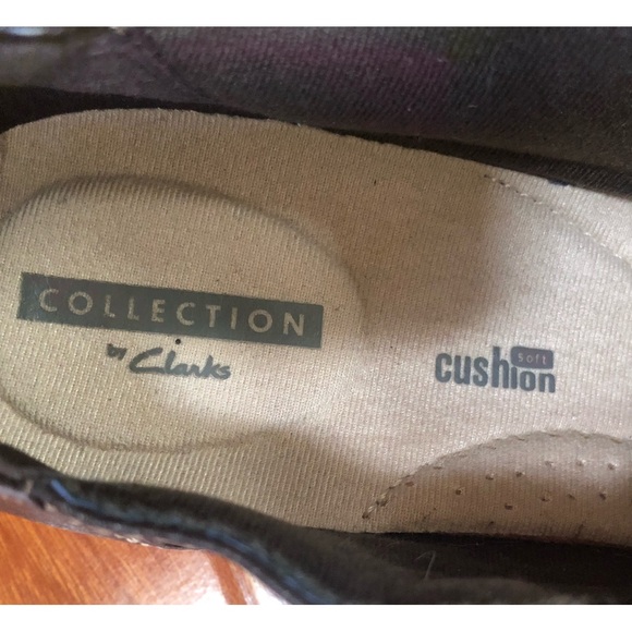 Clarks Cheyn Madi Slip-On Shoes - Picture 6 of 6